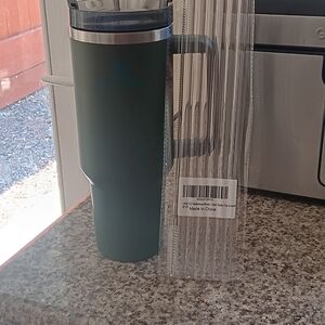 Stanley Stainless Steel 40Oz size Forest Green/Spirulina Color Travel Mug